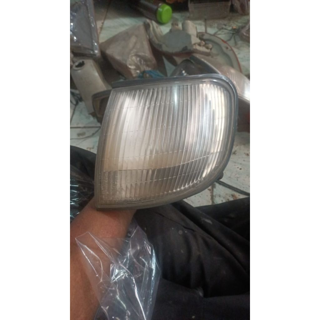 Lampu Sein Kia Sportage 1 Original