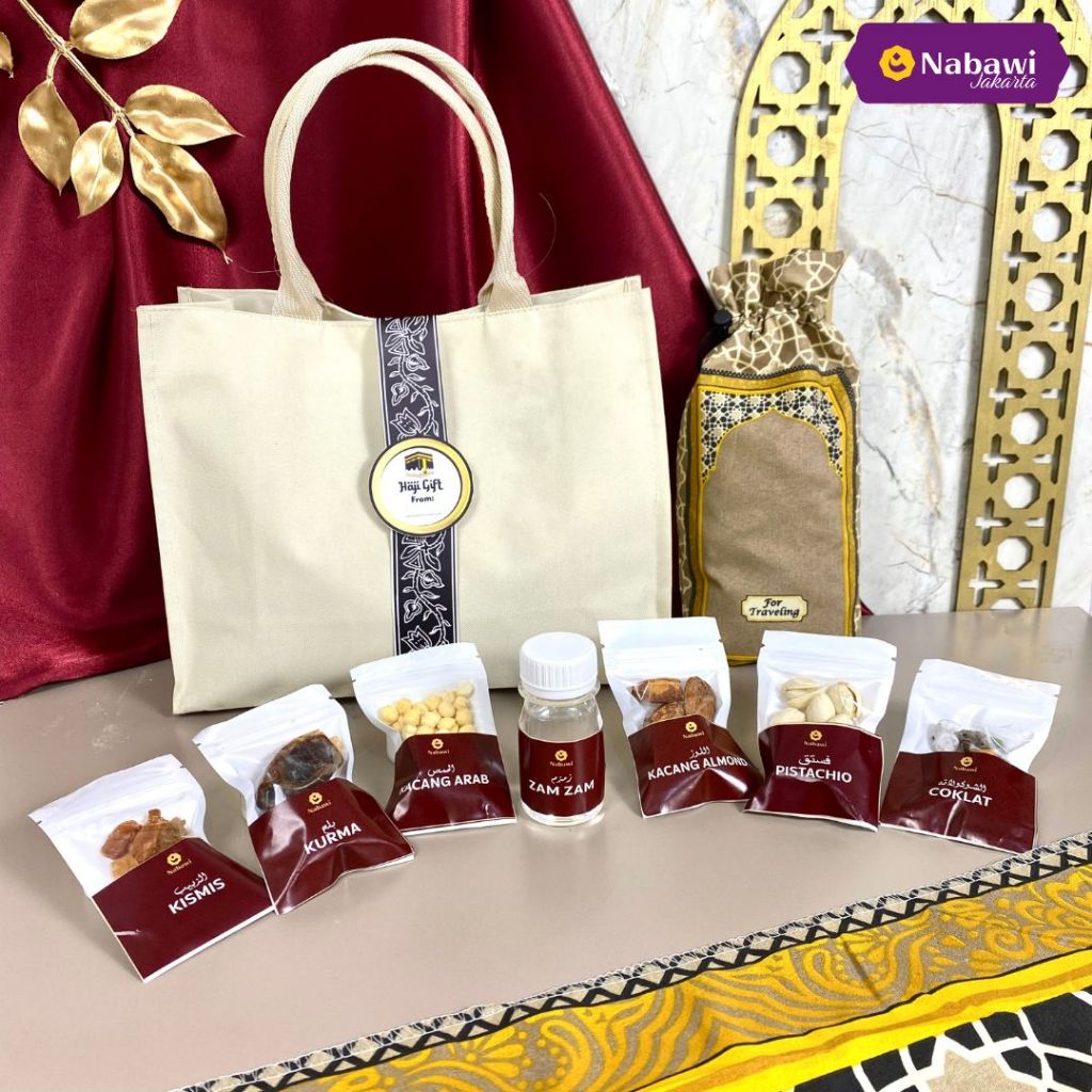 

Hampers Aisyah Souvenir Oleh Oleh Haji Umroh Kacang Arab Fustuk Kismis Kurma Air Zam-zam Sajadah Nabawi Jakarta