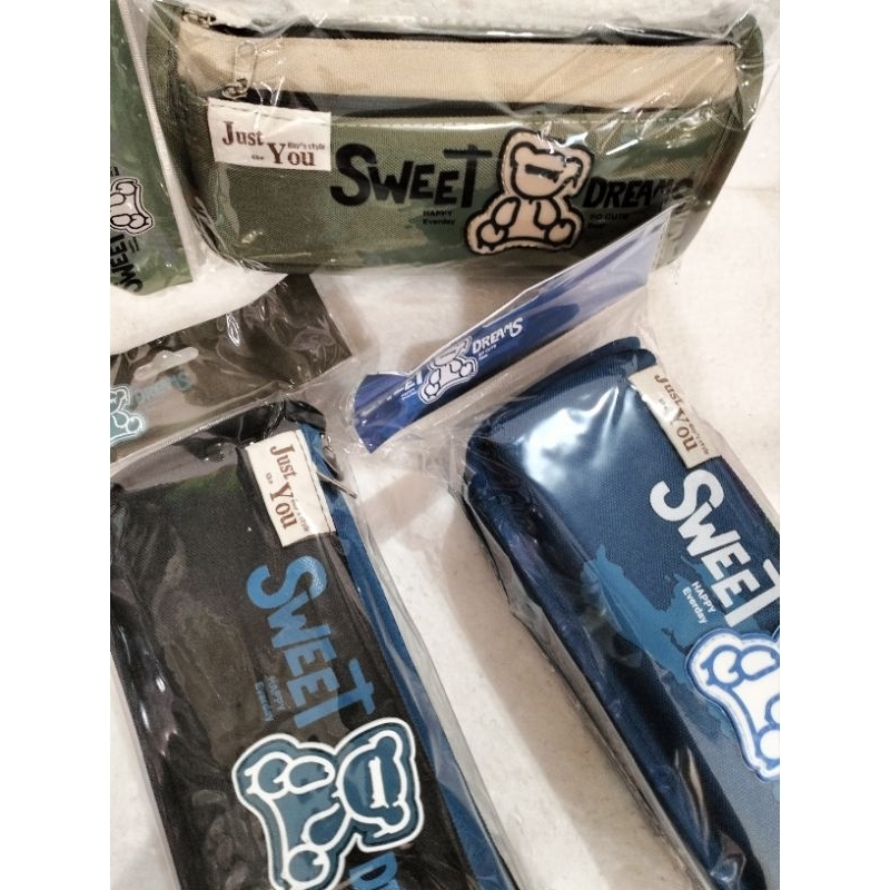 

DOMPET PENSIL KY 7660 MERK KAYAGI DOMPET PENSIL MOTIF DOMPET PENSIL FANCY DOMPET PENSIL MENARIK