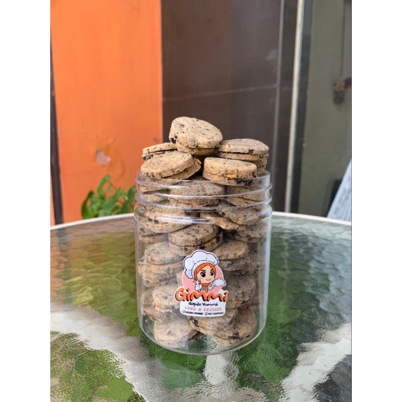 

Oreo cookies