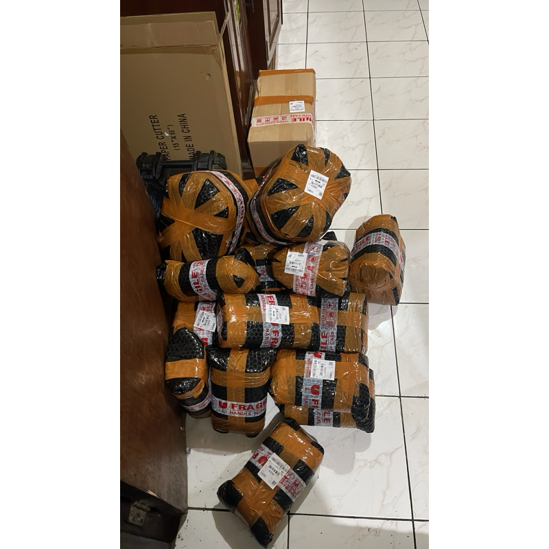 

PAKET 5 SARI BUAH KELAPA OLEH OLEH BALI