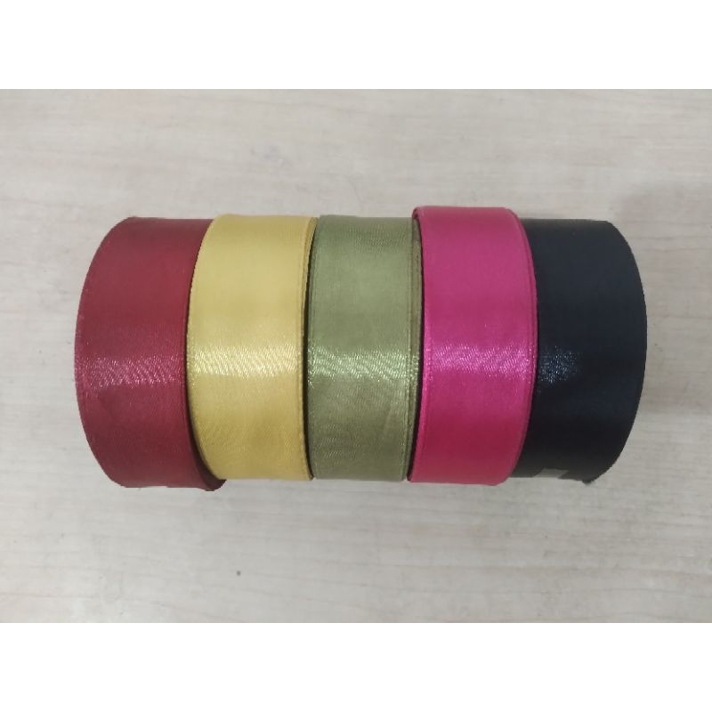 

Pita satin 2,5cm (per meter)