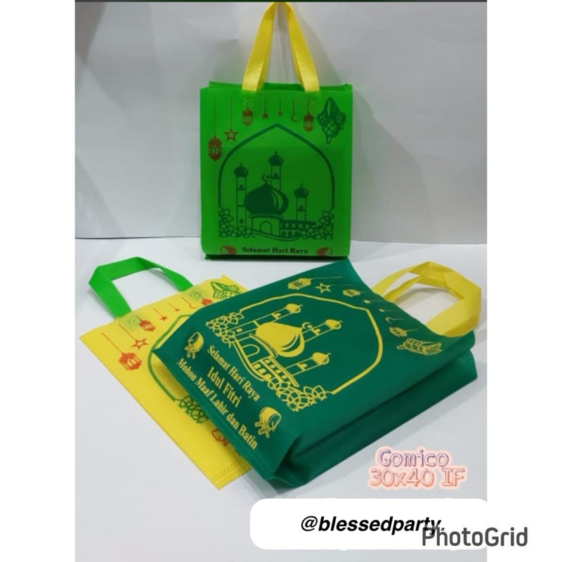 

(KOSONG) 12 pcs Gomico 3 warna Paperbag Hampers Idul Fitri Lebaran Goodiebag Kantong Hari Raya