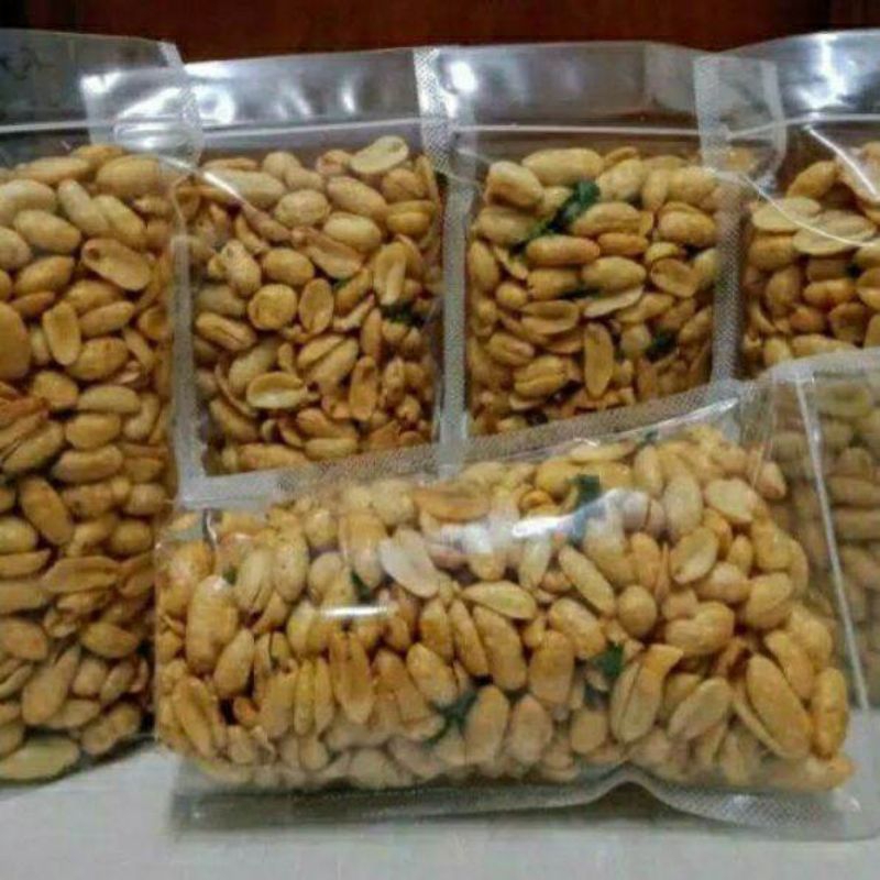 

KACANGBAWANGDAUNJERUKPREMIUM100gram