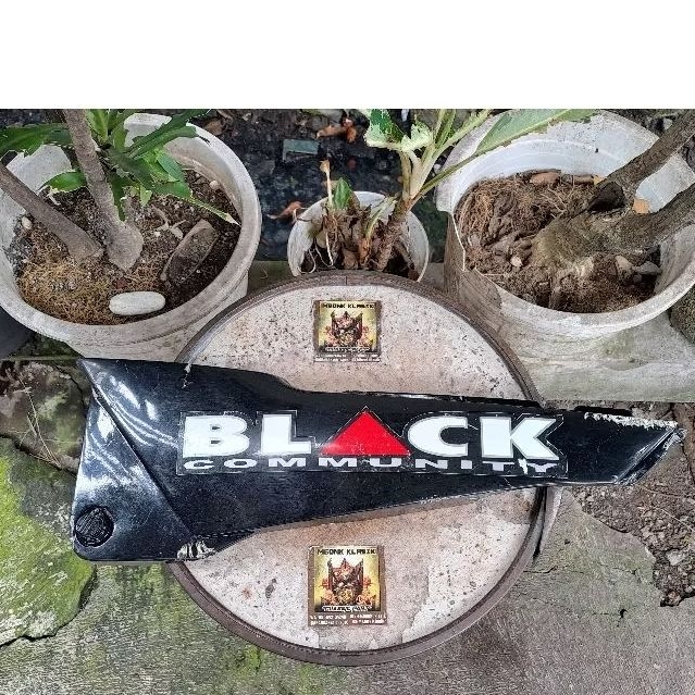 cover tutup aki rxz rzr ORIGINAL box accu yamaha rxz rzr bok aki rxz rzr tepong aki rxz rzr