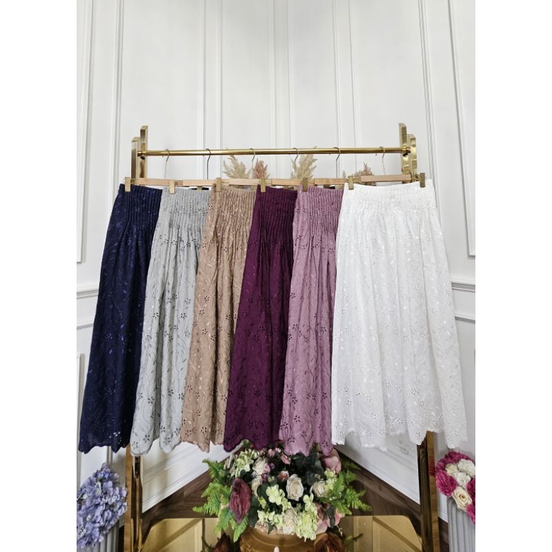 zulfa one set by mona syari