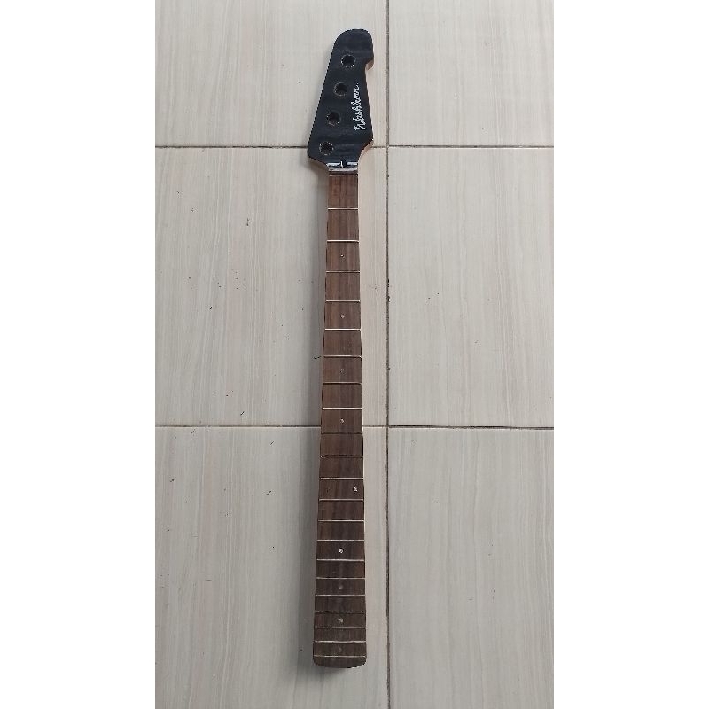 Neck Bass model musicman