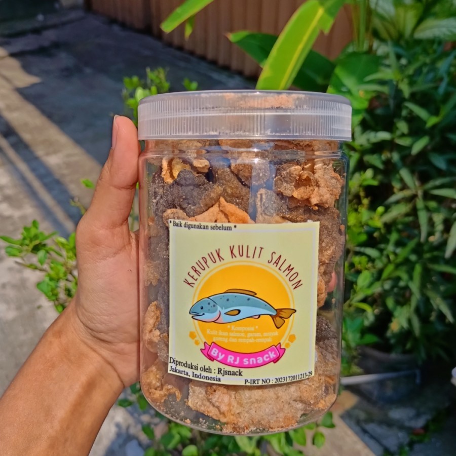 

Crispy Salmon Skin Keripik Kulit Ikan Salmon BBQ Cemilan Enak Renyah 115gr