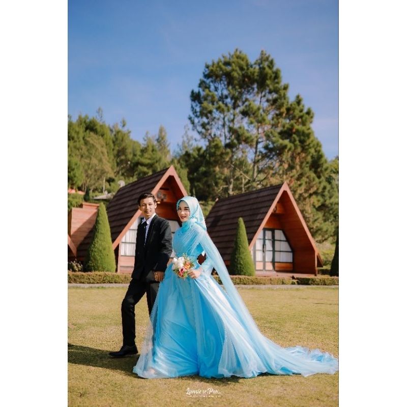 Sewa Gaun prewedding/gaun maternity biru muda