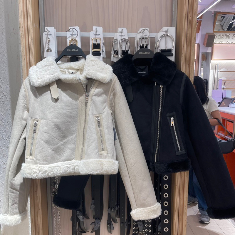 Jaket Suede Bulu PULL&BEAR Women jastip (jasa titip)