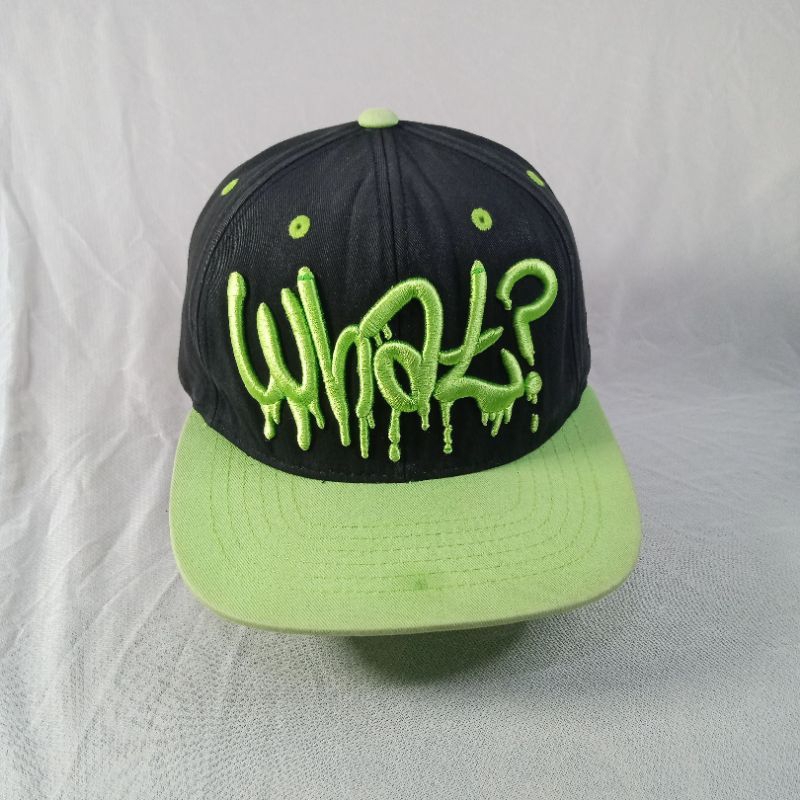Topi Snapback What? Big Bordir MQUM Brand