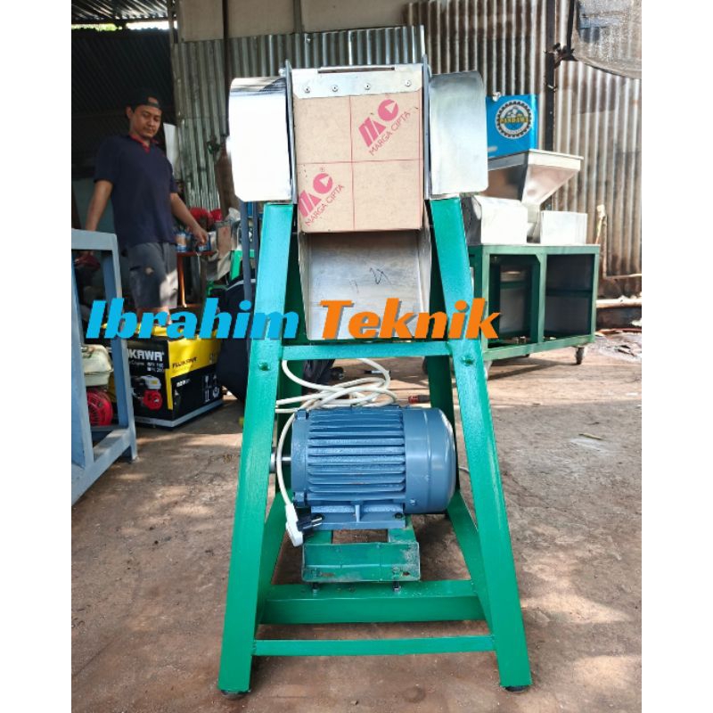 Parut Kelapa Super Kokoh Penggerak Dinamo 1 HP TAIWAN