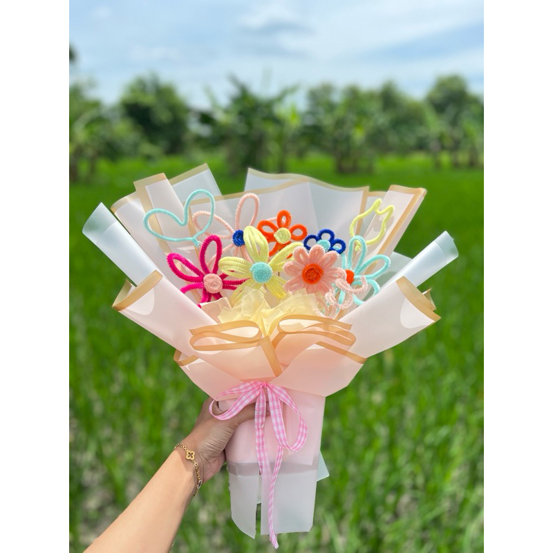 bouquet kawat bulu