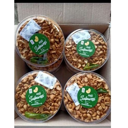 

Kacang Kupas Khas Sulawesi Toples