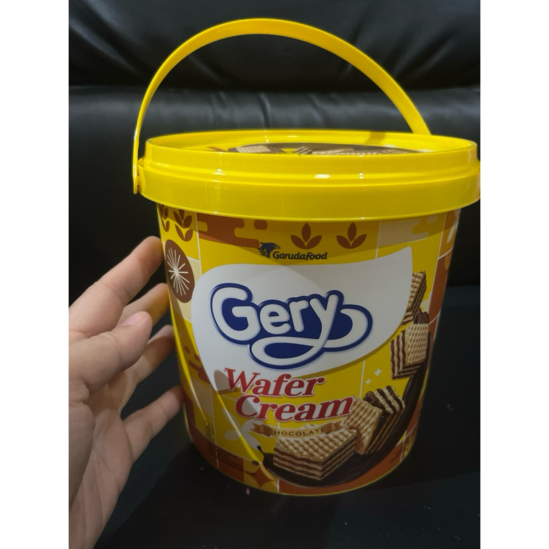 

Gery Wafer Cream Toples 250 Gram