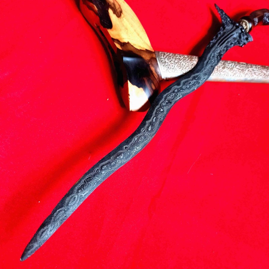 Koleksi Pusaka Antik Keris Singo Barong Luk 5 Pamor wahyu Tumurun Tangguh Putran Mataram