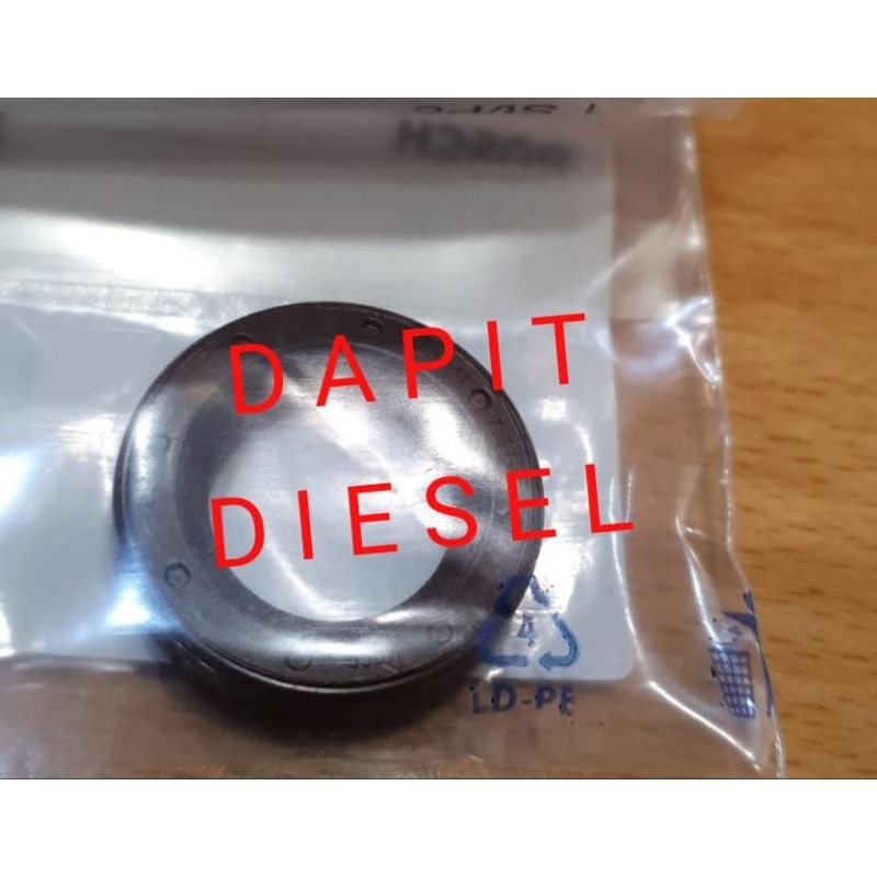 Oil Seal Drive Shaft bospom KIA Carnival Diesel merk BOSCH ASLI ORIGINAL