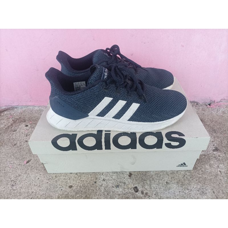 Adidas Questar Flow NXT