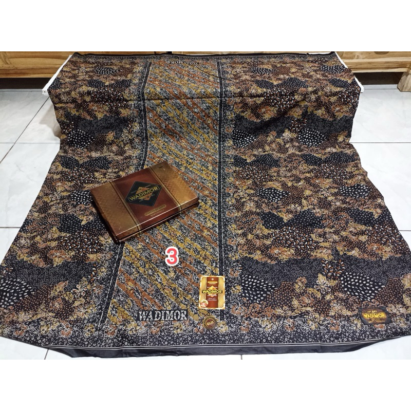 Sarung Wadimor Batik Gus Garuda Gurda Laseman