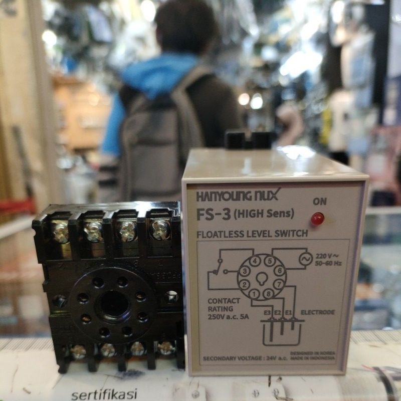 Water level control (WLC)  hanyoung FS 3A 8 kaki +socket