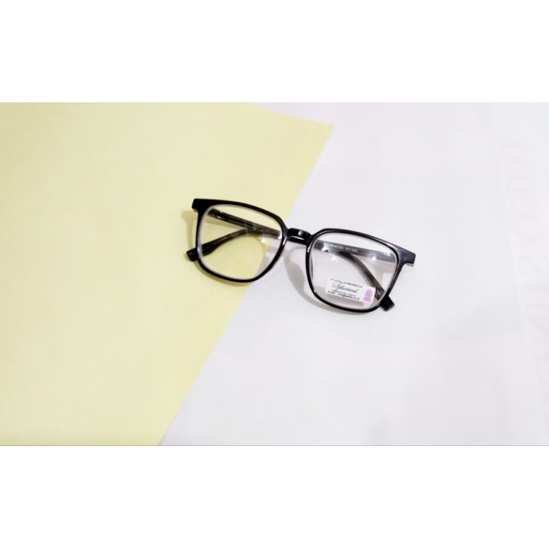 kacamata minus pria wanita ,kacamata rabun jauh,kacamata minus frame besar