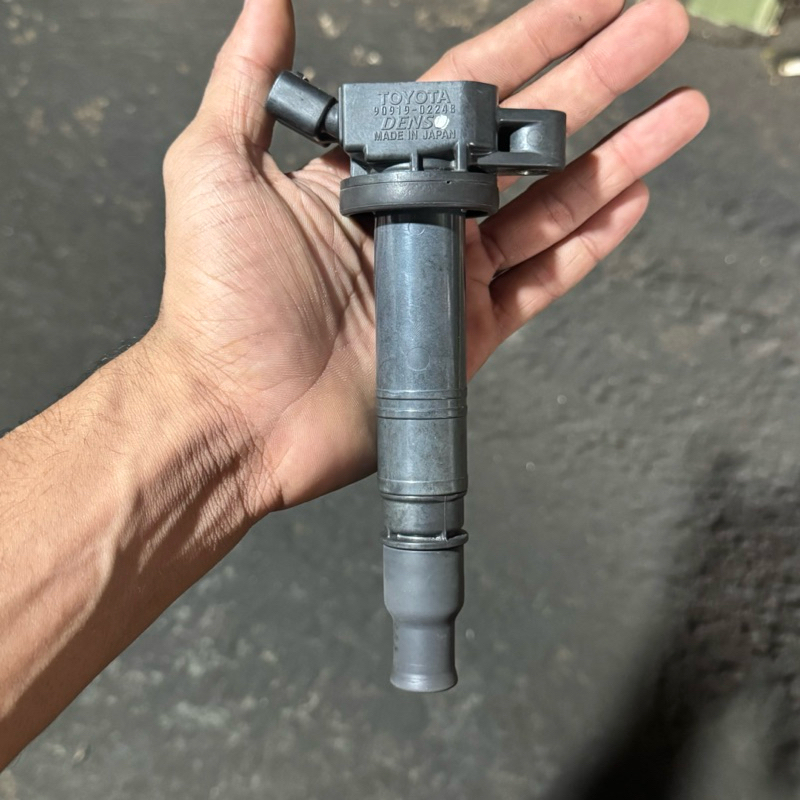 Coil koil pengapian toyota innova reborn bensin toyota fortuner srz hilux vigo hilux revo 2.0 cc 2.7