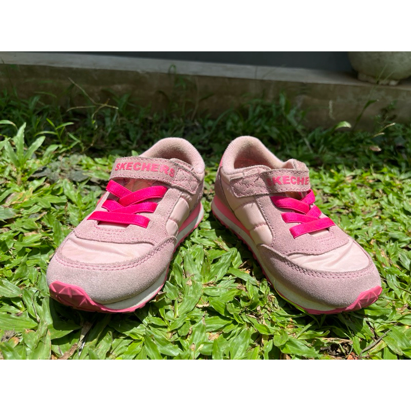 Original Preloved sepatu anak perempuan Skechers