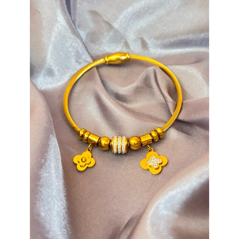 Gelang Pandora Titanium