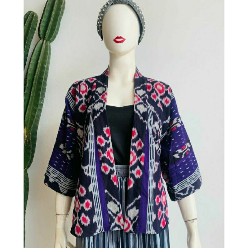 OUTER WANITA WARNA UNGU MOTIF BUNGA BUNGA