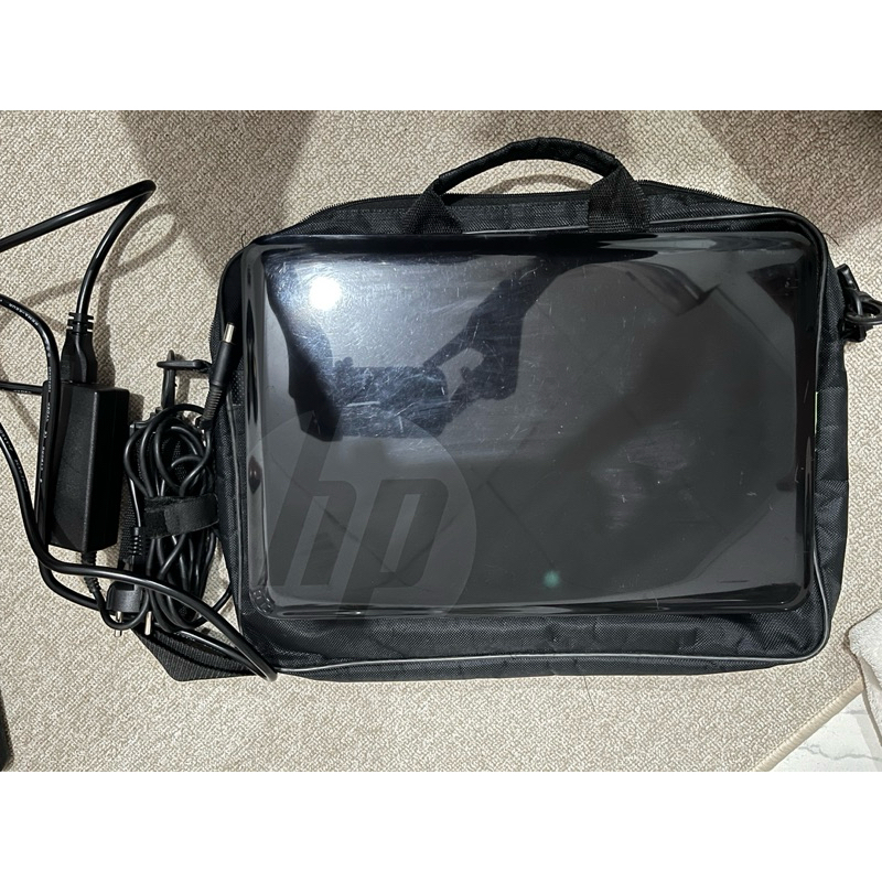 Laptop HP 1000 Ram 4Gb HDD 500Gb Procesor Intel core i3-3110