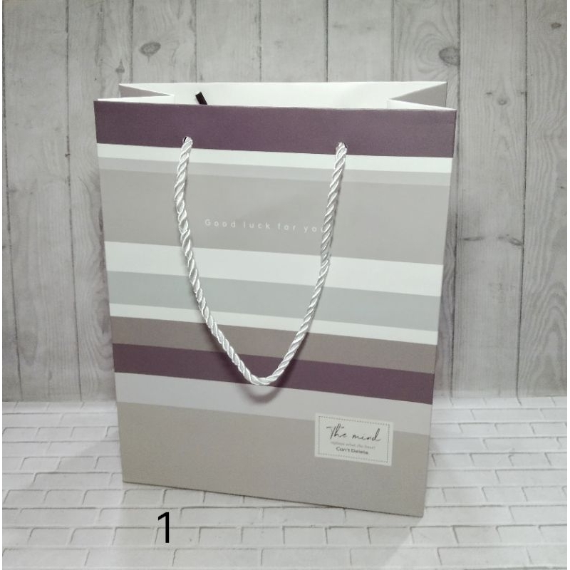 

PAPER BAG FANCY / TAS KADO MOTIF / TAS KADO ULANG TAHUN