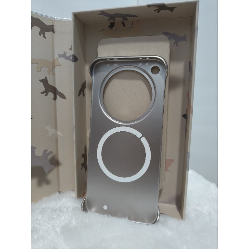 Case Maison Kitsune Limited EditionOPPO Find X 8