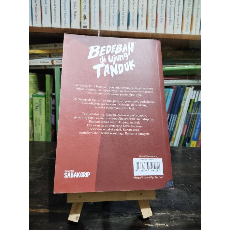 Preloved Novel Ori Bedebah di Ujung Tanduk