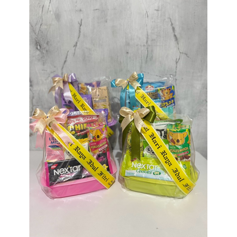 

Hampers Lebaran Idul Fitri | Parcel Snack | Hampers Snack | Hampers Keponakan | Hampers Bestie