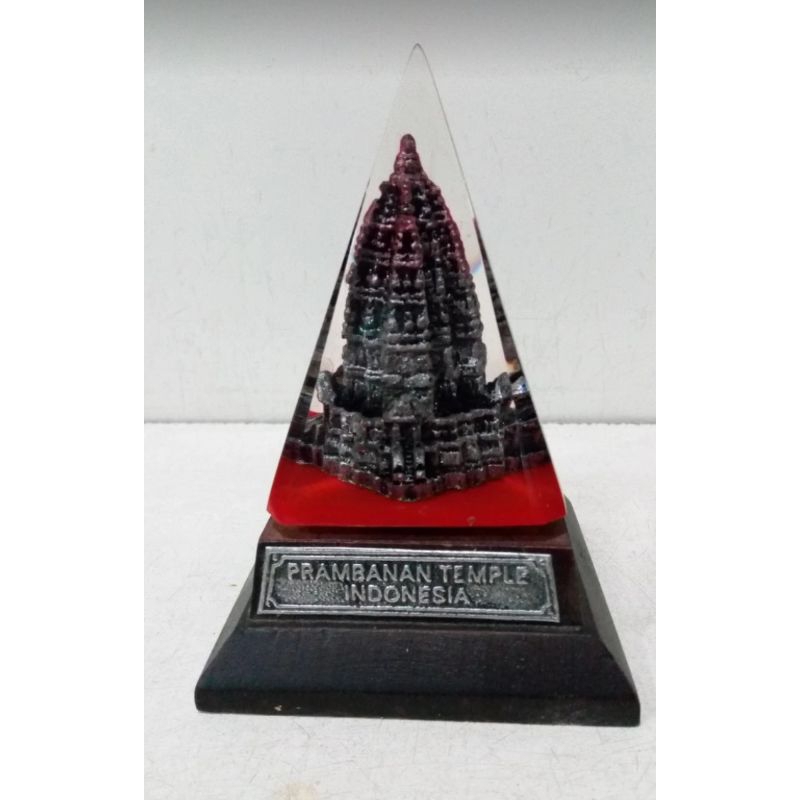 MINIATUR CANDI PRAMBANAN