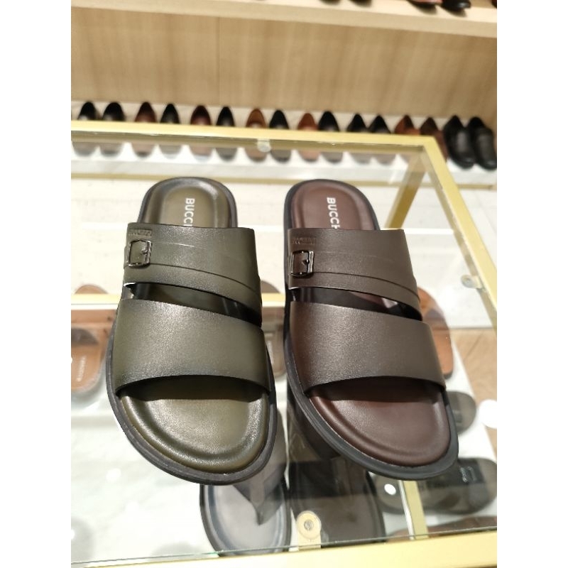 Buccheri.sandal kulit pria