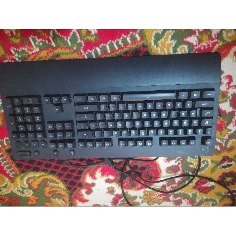 Keyboard Logitech G213
