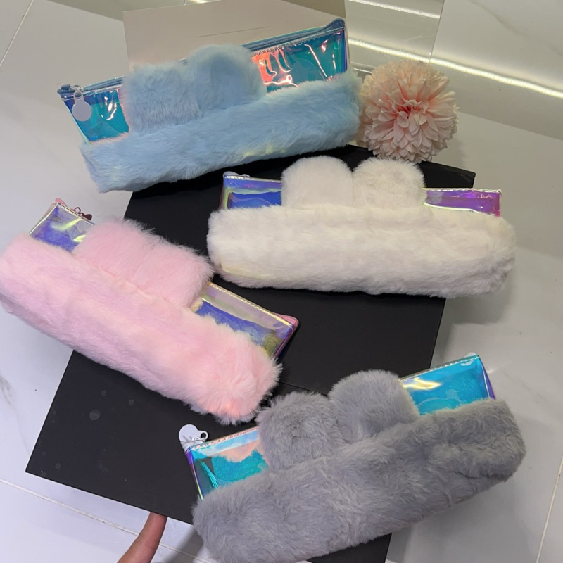 

Tempat pensil bulu soft cute/ kotak pensil/pen Tas pensil kosmetik/ Pouch makeup kecil