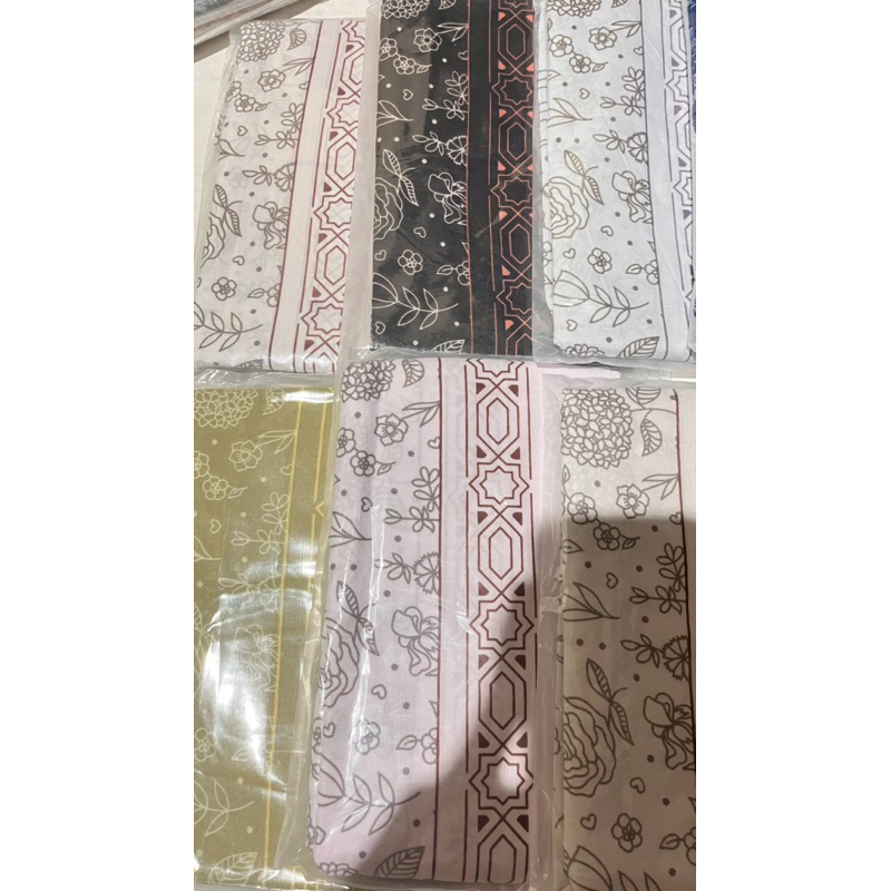 HIJAB MOTIF AZARA