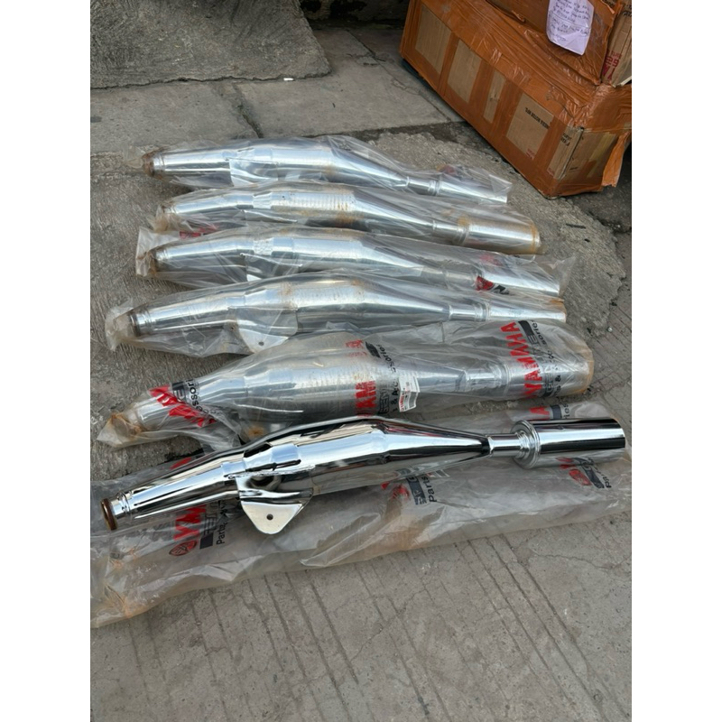 KNALPOT / MUFFLER  F1ZR CHROME - ORIGINAL YAMAHA