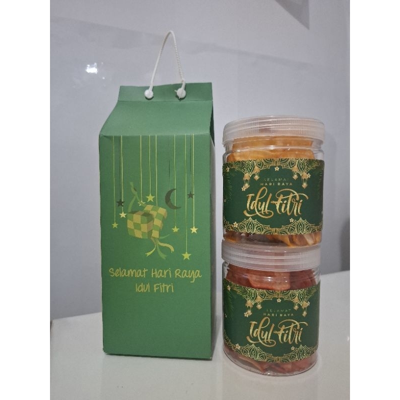 

Dus Cookies Hampers lebaran/Idul Fitri dengan isi 2 toples