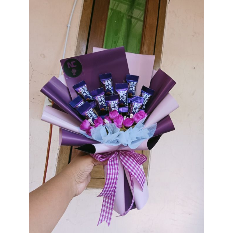 

Bucket Coklat Cadbury mini