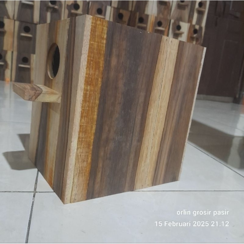 glodok lovebird pintu depan/samping_sonokeling