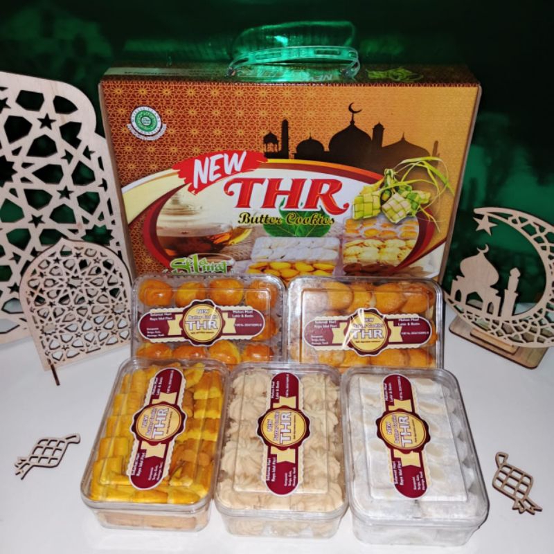 

PAKET KUE KERING NEW THR ISI 5 TOPLES PREMIUM HAMPERS LEBARAN