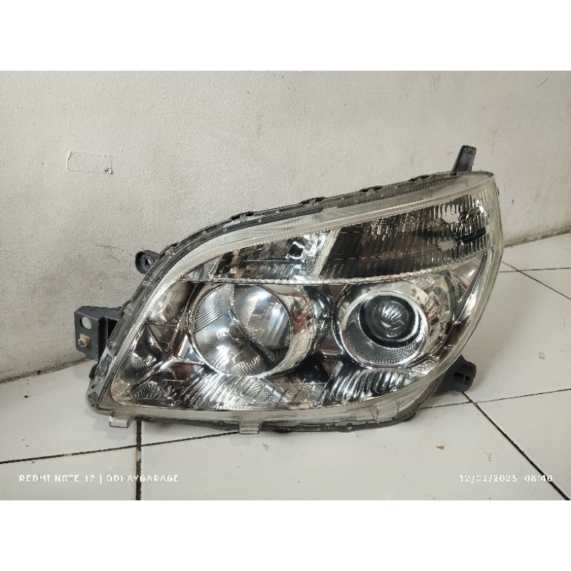 headlamp rush terios 2008-2012 kiri