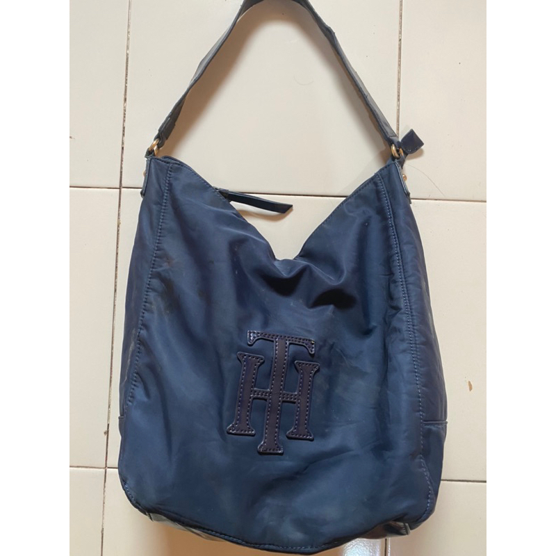 TOMMY HILFIGER NYLON HOBO BAG PRELOVED SECOND SEKEN BEKAS AUTHENTIC ORIGINAL