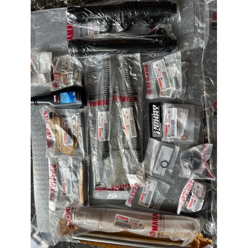 shock depan f1zr original yamaha , tinggal rakit original yamaha sesuai foto