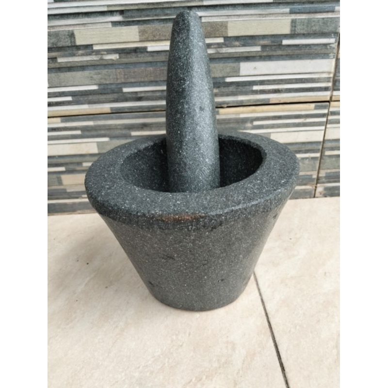 LUMPANG BATU ANDESIT 1SET