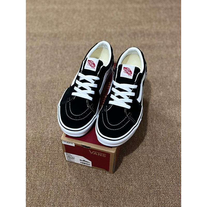 Vans Sk8 Low Black&White Resmi PT.Navya Retail