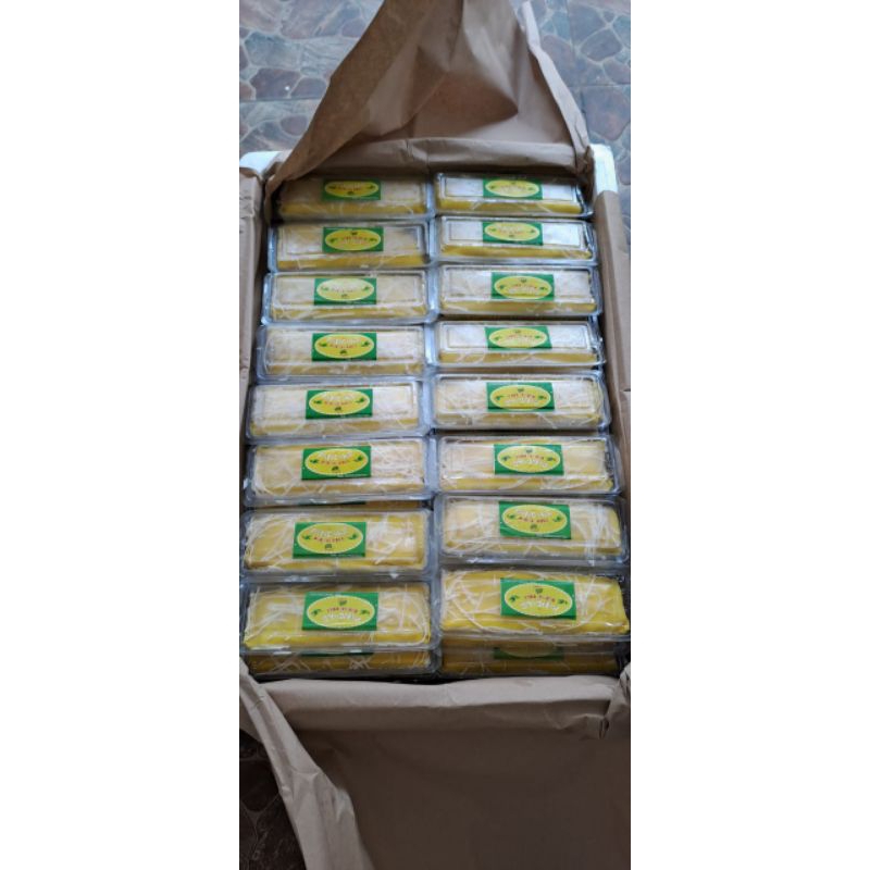

Pancake Durian Roll